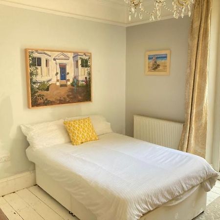 Central Truro! Large Double Room In Victorian Property Luaran gambar